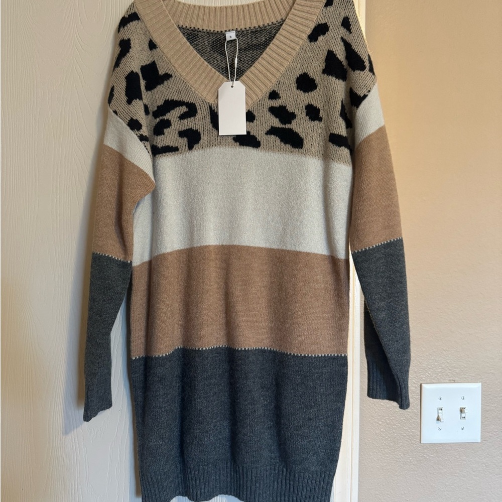 Chic Colorblock Sweater Dress